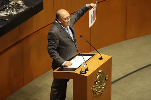 Oposición acusa que reformas de Morena son una ‘cortina de humo’: ‘Sus candidatos tienen nexos con el narco’