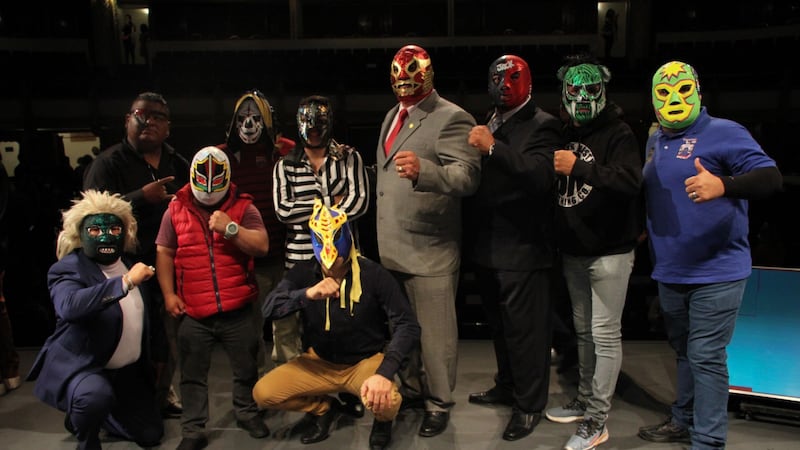 IMPI ‘se sube al ring’: Da a luchadores descuento de 90% para que registren sus marcas