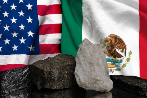 México ‘hace méritos’ con Trump: Firma acuerdo para suministro de minerales críticos