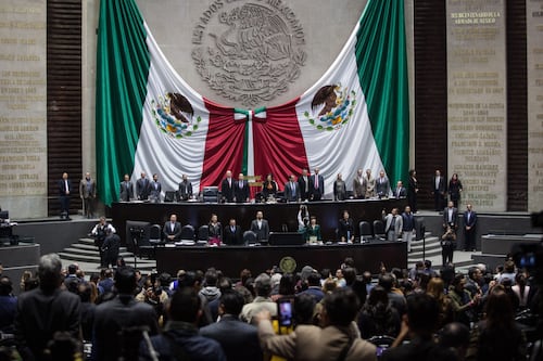 Una ‘chambita’ de esas: ¿Por qué la Cámara de Diputados se dará un ‘megapuente’ de una semana?