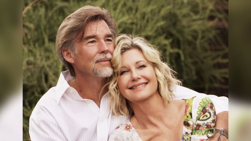 Olivia Newton-John, actriz de ‘Vaselina’, usaba mariguana medicinal para dolores del cáncer