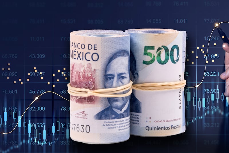 Peso amplía ganancias ante el dólar en mercado ‘atento’ a juicio de Maduro