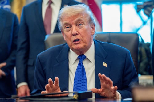 Trump advierte a Irán que mantendrá la guerra el tiempo necesario: ‘Tenemos capacidad para ir más allá’