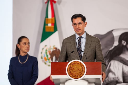 Morena en la Mira (Parte Uno)
