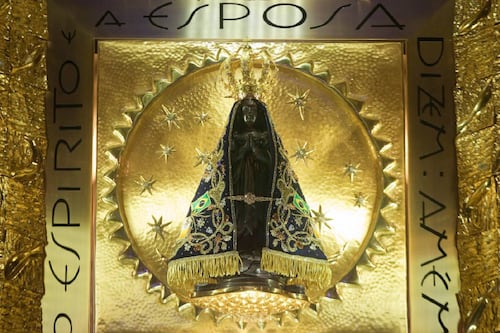 Elecciones en Brasil: ¿Flávio Bolsonaro quiere retirar a Nuestra Señora de Aparecida como patrona?