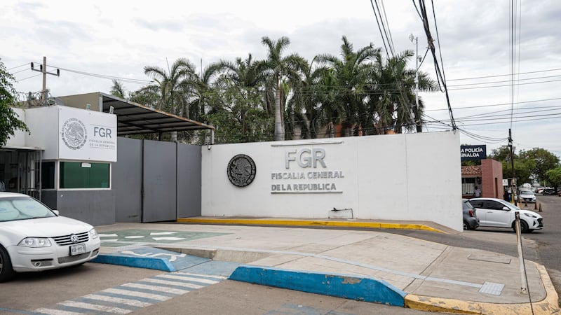 Caso Sinaloa: Comparecen en FGR Rocha Moya, Inzunza y otros 6 acusados por EU