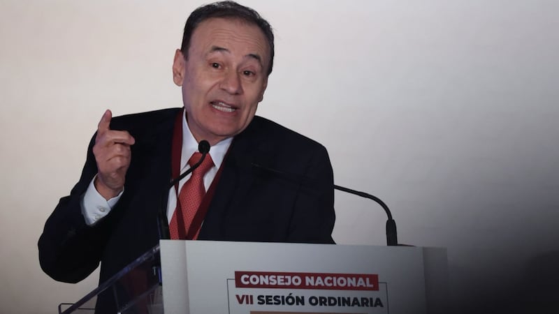 ‘No todos los que ganan sirven al movimiento’: Durazo lanza crítica durante Consejo Nacional de Morena