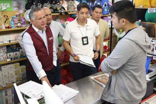 ‘Operación Limpieza’: Hallan más de 3 mil productos piratas en tienda de Puebla