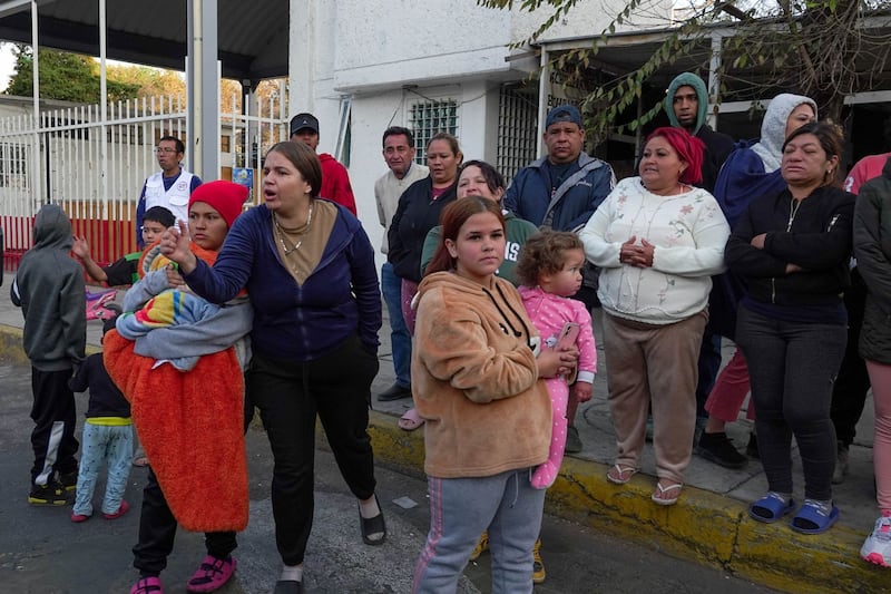 Empezamos 2026 ‘filosos’: Crece percepción de peleas con vecinos y familiares en México, según el Inegi