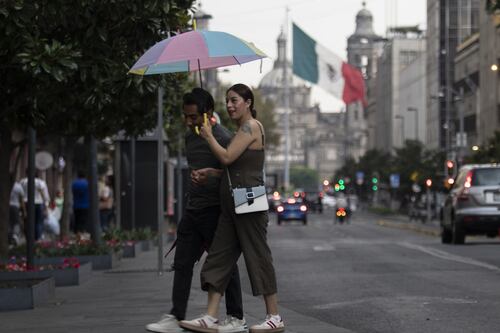 Onda tropical 3 empapa a México: ¿Qué estados prevén lluvias y dónde se derretirán de calor?