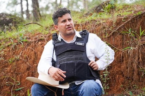 Fiscalía cita a dos funcionarios de Uruapan a comparecer por el caso Carlos Manzo