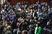 ¿OXXO estará en parlamento abierto de reforma eléctrica? Diputados traerán a más empresarios