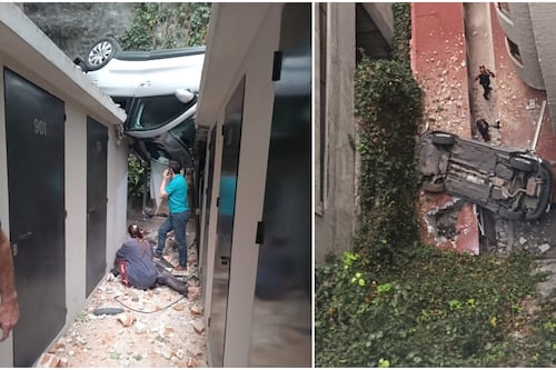 (VIDEO) Auto cae 10 metros desde estacionamiento elevado en Cuajimalpa; hay tres lesionados