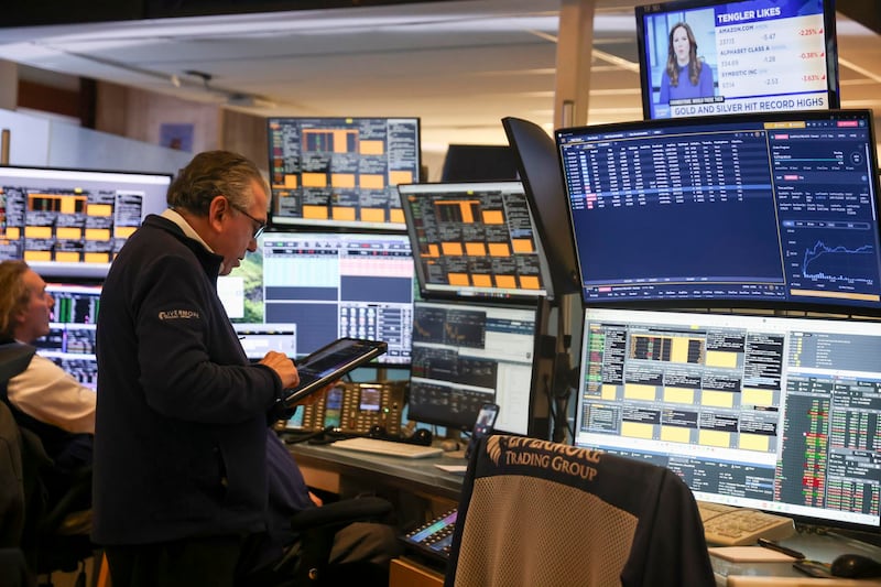 Wall Street abre mixto en espera de reporte de empleo de EU: ¿Cómo cotiza HOY?