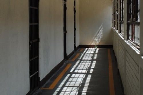 Audiencias sobre prisión preventiva, 'grosera simulación': MC