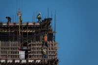 Inversión productiva en México ‘tropieza’ (otra vez); cae 0.87%
