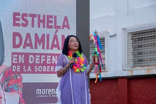 Esthela Damián recibe Bastón de Mando y promete rescatar barrios históricos de Acapulco