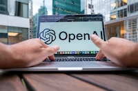‘ChatGPT para adolescentes’: Así es la nueva IA que lanzó OpenAI con filtros de seguridad