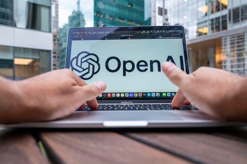 OpenAI admite que sus modelos vulneraron la seguridad de sitios web de universidades y del gobierno de EU