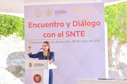 Evelyn Salgado se reúne con el SNTE