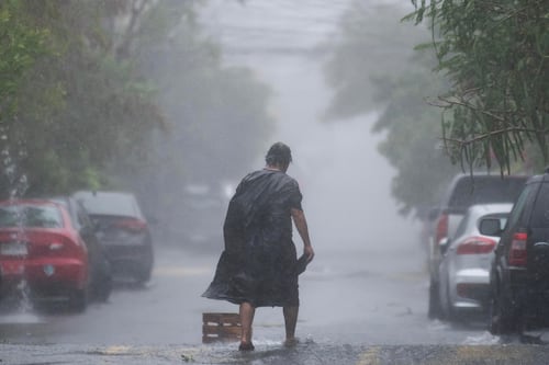Tormenta ‘Cristina’ avanza con furia hacia México: Deja 5 desaparecidos en su paso por Costa Rica