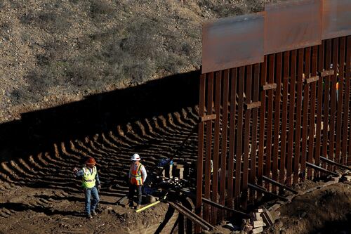 Virginia Occidental quiere donar 10 mdd para muro fronterizo