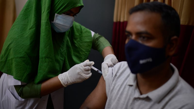 Asia está en problemas: Cruz Roja advierte aumento exponencial de casos COVID en el continente