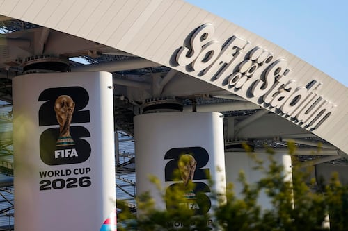 ‘Palcos VIP solo tendrán agua y Doritos’: Empleados del SoFi Stadium amenazan con huelga antes del Mundial