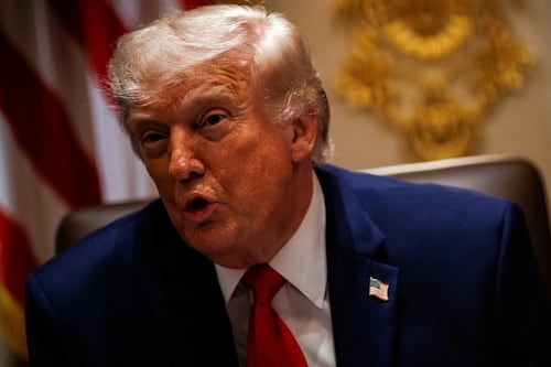 ‘No estaría cómodo con eso’: Trump rechaza que Rusia o China se hagan cargo del uranio enriquecido iraní