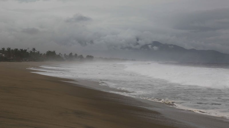 ‘Isaías’ evoluciona a huracán categoría 1 en el Golfo de México: Trayectoria y estados afectados