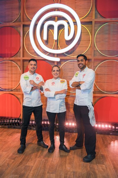 Los finalistas de 'MasterChef Celebrity' 2025 son Dani Valle, Andrea Noli y Carlos Quirarte. (Foto: Cortesía TV Azteca)