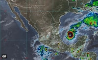 ‘Karl’ provocará lluvias en 8 estados y olas de hasta 3 metros; sigue su trayectoria en VIVO