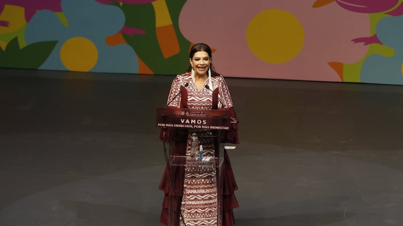 Encuesta EF: Aprobación a Clara Brugada en CDMX está en 60%