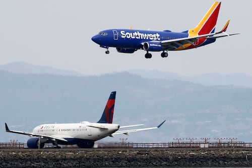 ‘Escasez en combustible de aviación será una realidad’: Europa lanza alerta si Ormuz no abre en 3 semanas