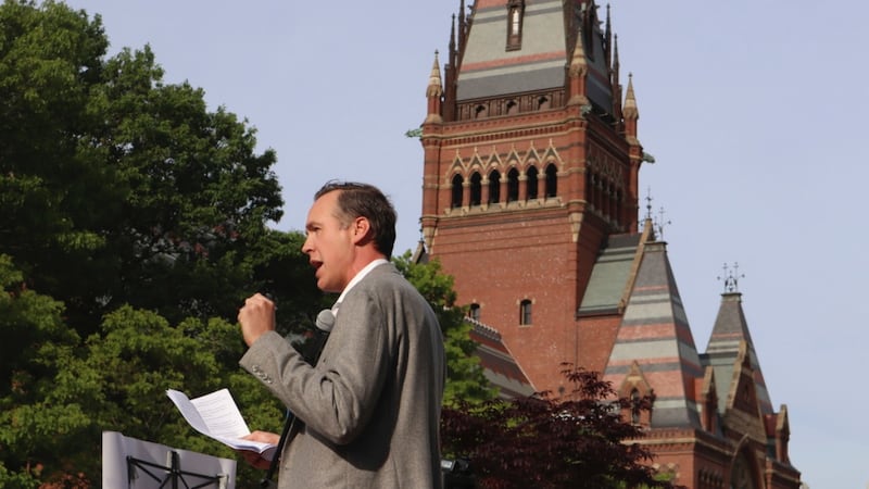 Jueza da respiro a Harvard: Extiende orden contra prohibición de Trump de aceptar estudiantes extranjeros