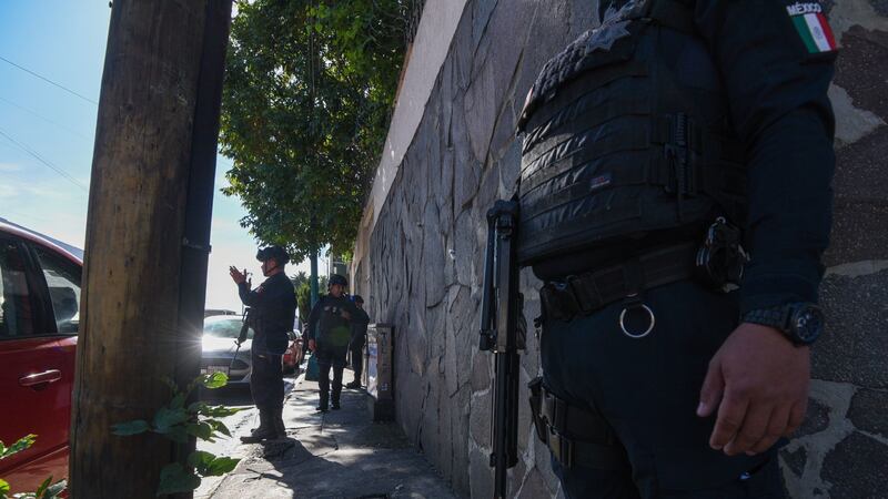 ¿EU ‘truena los dedos’ a México? Pide detener a más narcos y destruir laboratorios de fentanilo