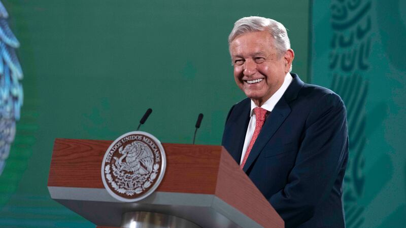 ‘Estoy feliz, feliz, feliz’ porque se hizo valer la democracia, dice AMLO