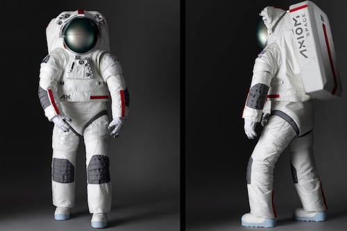 ‘Houston, tenemos nuevo traje espacial’: Prada vestirá a astronautas que volverán a la Luna