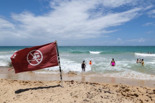 Huracán ‘Erin’ categoría 5: Cancelan vuelos en Puerto Rico y otras islas de Caribe por lluvias