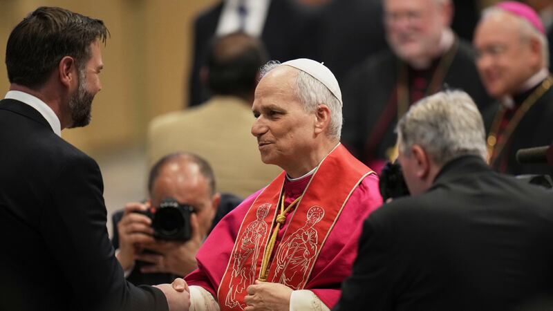 ‘Estamos extremadamente emocionados por usted’: Trump invita al Papa León XIV a visitar EU