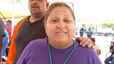 Familiares de los mineros de Coahuila ironizaron con la visita de Andrés Manuel López Obrador (Foto: Captura de pantalla)