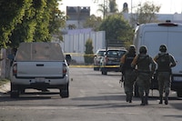 Ola de violencia en Colima obliga a suspensión de clases y cierre de negocios