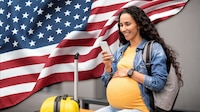 ¿Qué es el turismo de maternidad que intenta prohibir Donald Trump al negar la nacionalidad por nacimiento?