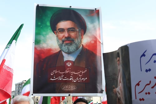 Irán intensifica sus ataques con drones en Arabia Saudí, Emiratos y Kuwait; sigue la guerra EN VIVO