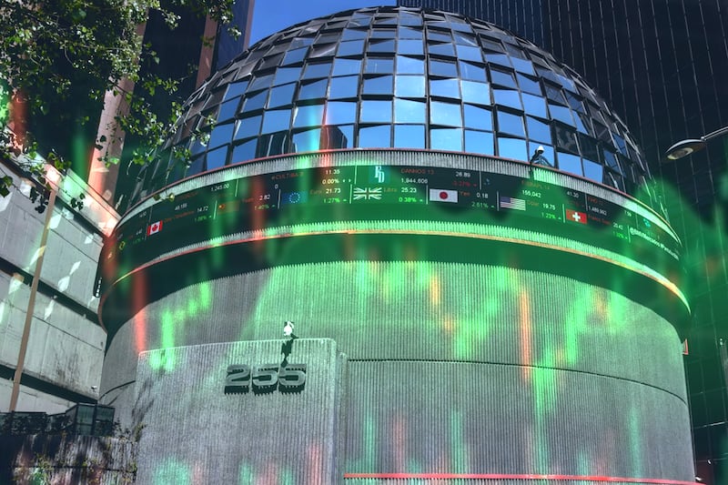 Wall Street ‘agarra vuelo’ y anota nuevo récord en S&P 500 y Nasdaq: ¿Cuánto subieron sus acciones HOY?