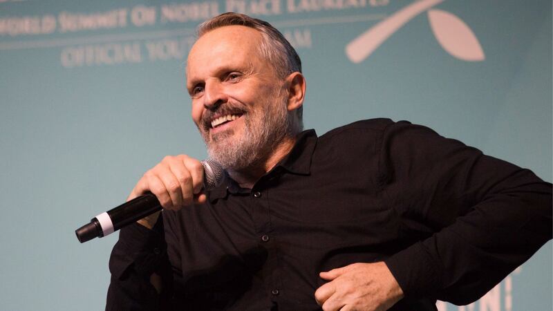 Miguel Bosé confiesa que pensó en casarse con una mujer: ‘Errores que no cometí’