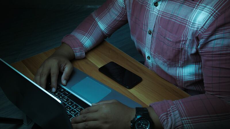 ¿Qué sabemos de la supuesta red de pedófilos que compartían fotografías de sus familiares en Oaxaca?