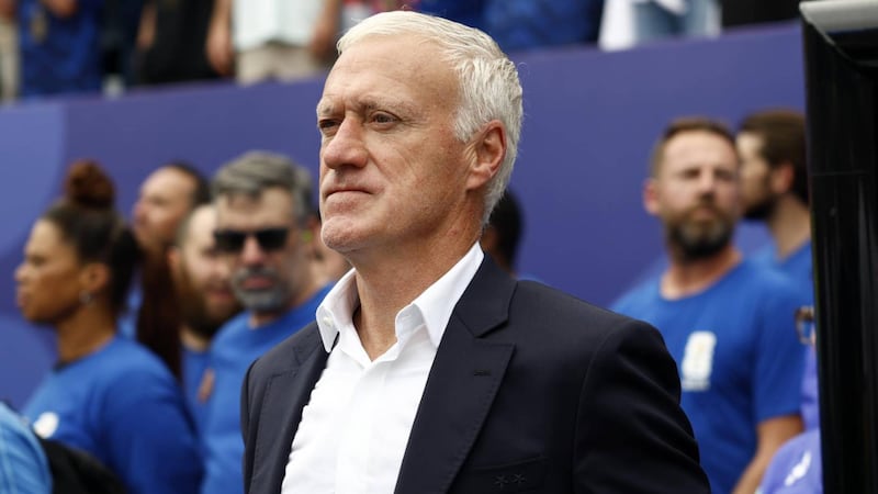 Muere mamá de Didier Deschamps: DT de Francia abandona fase de grupos del Mundial