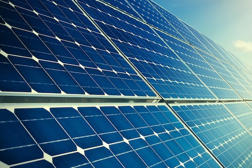 Entran en operación parques solar y eólico en Aguascalientes y NL