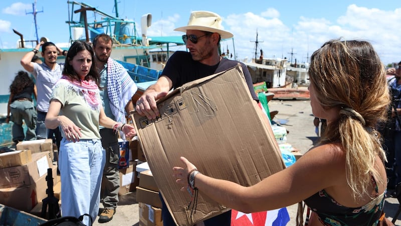 México se compromete a enviar más ayuda a Cuba
